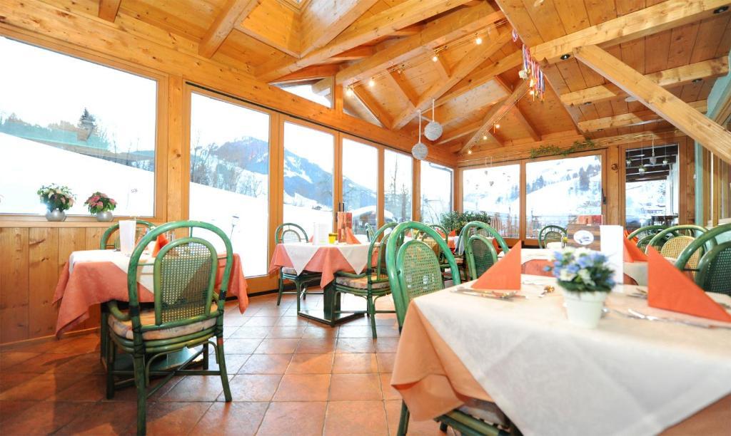 Hotel In Out Unterellmau 3*